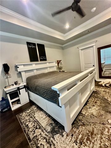 690 Malbec Road, Tontitown, AR 72762