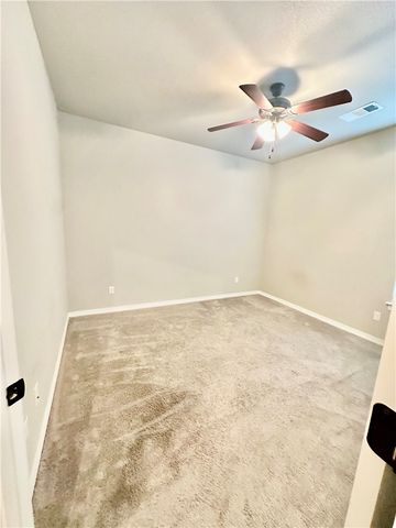 690 Malbec Road, Tontitown, AR 72762