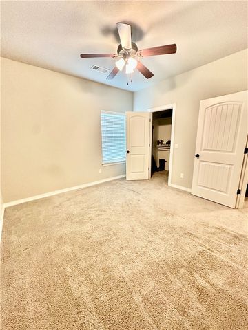 690 Malbec Road, Tontitown, AR 72762