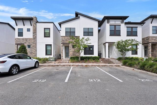 212 VILLA DOMANI CIRCLE, Davenport, FL 33896