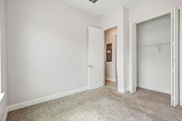 212 VILLA DOMANI CIRCLE, Davenport, FL 33896