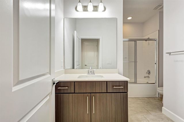 212 VILLA DOMANI CIRCLE, Davenport, FL 33896