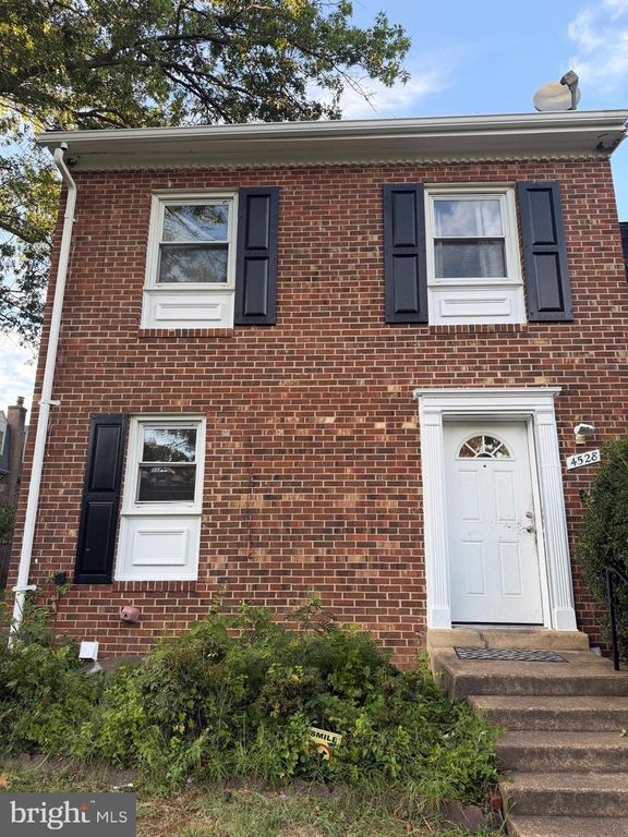 4528 GARBO CT, Annandale, VA 22003