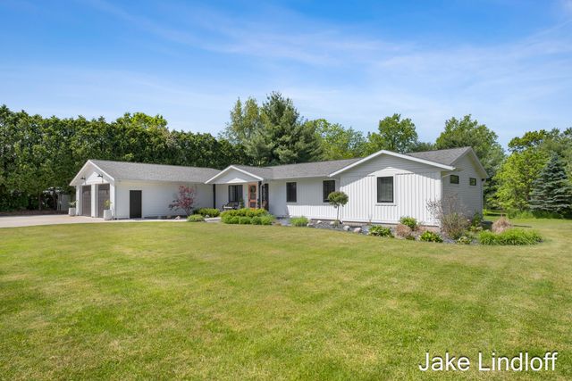 8855 Myers Lake Avenue Ne, Courtland Twp, MI 49341