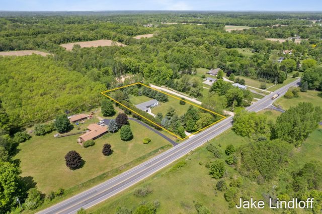 8855 Myers Lake Avenue Ne, Courtland Twp, MI 49341