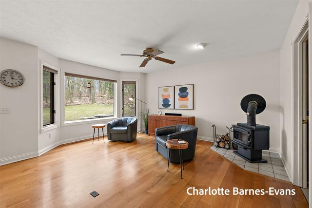 17141 Whitney Ridge, West Olive, MI 49460