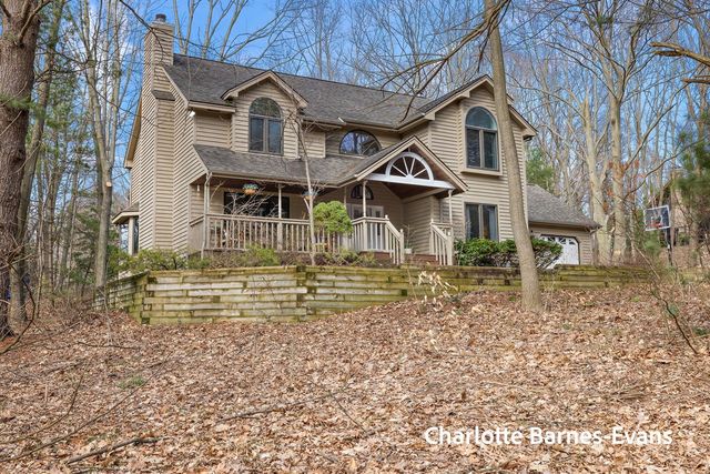 17141 Whitney Ridge, West Olive, MI 49460