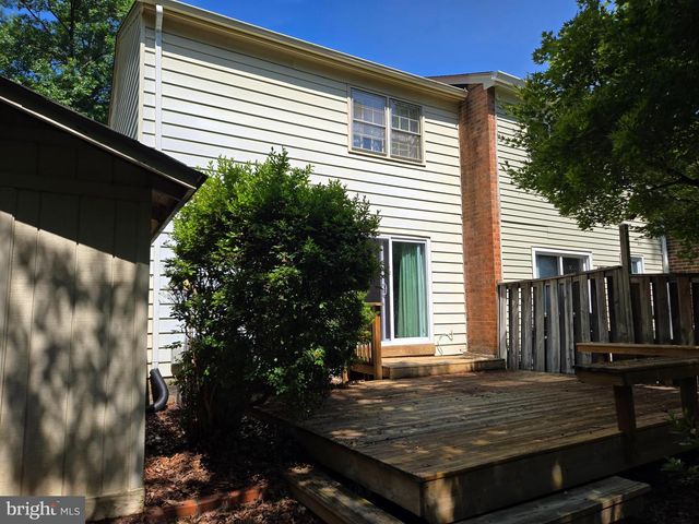 5027 HEAD CT, Fairfax, VA 22032