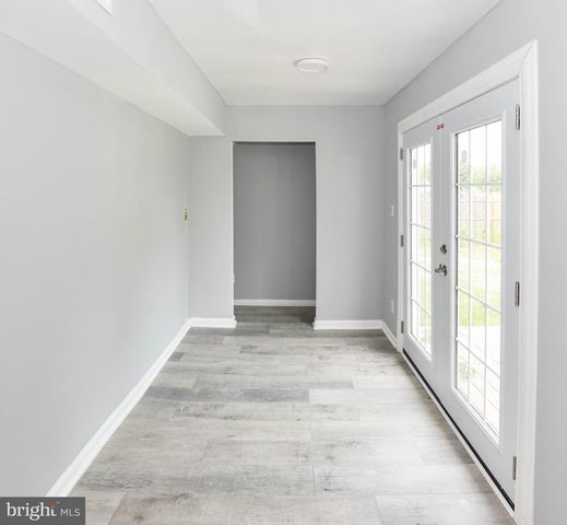 8400 PENNS HILL RD, La Plata, MD 20646