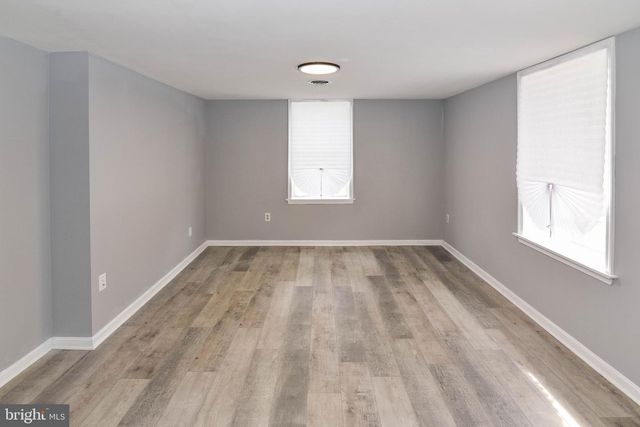 8400 PENNS HILL RD, La Plata, MD 20646
