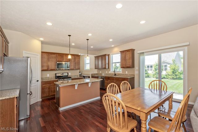 7940 Walcott Way, Mentor, OH 44060