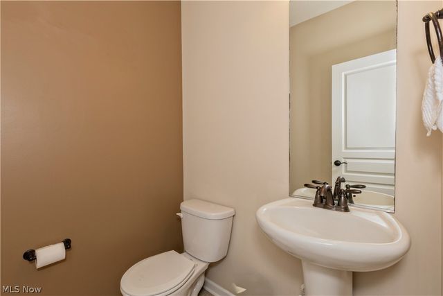 7940 Walcott Way, Mentor, OH 44060