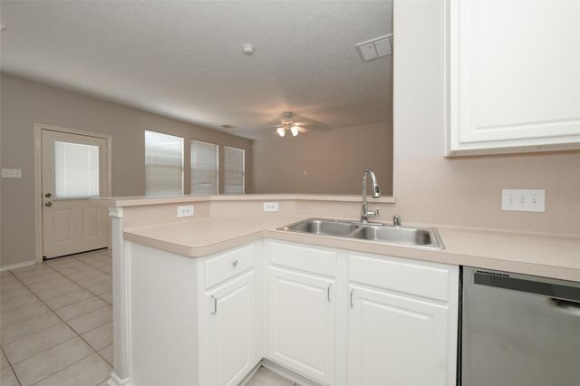 14310 Mirkwood Ln Lane, Houston, TX 77014