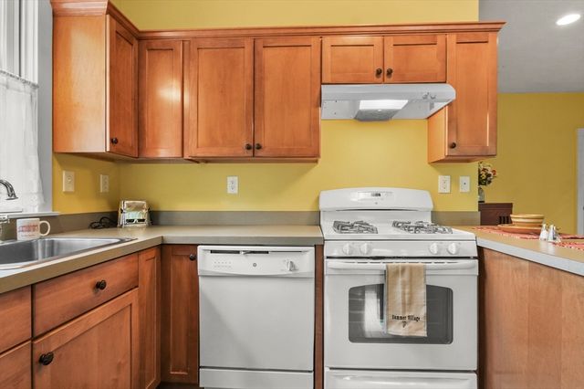 11 Big Rock Trail 11, Westford, MA 01886