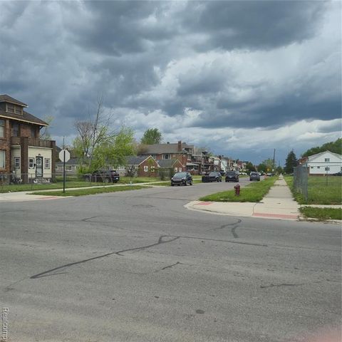 7135 Elmhurst Street, Detroit, MI 48204