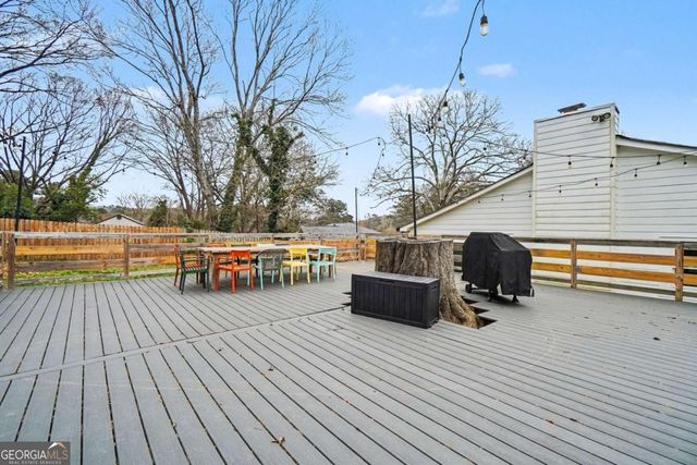 1117 Burbank Circle, Marietta, GA 30062