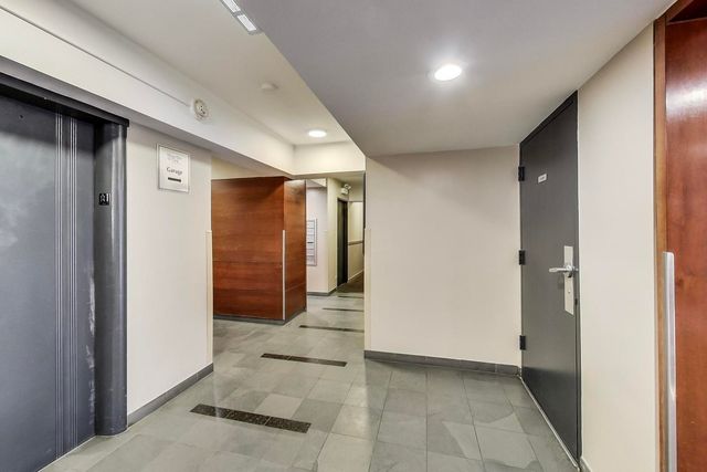 4980 N Marine Drive 831, Chicago, IL 60640