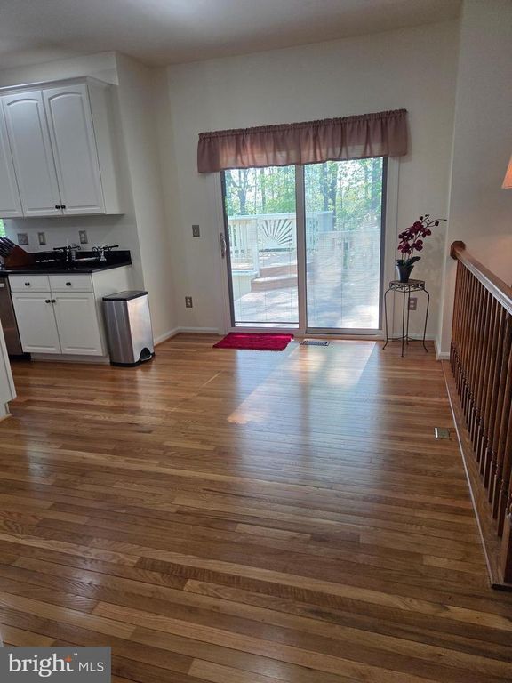 Image 17 of property listing at 1547 SAPPINGTON DR, Gambrills, MD 21054