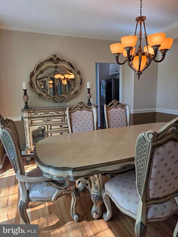 Image 24 of property listing at 1547 SAPPINGTON DR, Gambrills, MD 21054