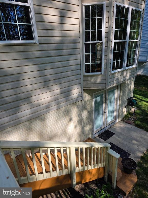 Image 34 of property listing at 1547 SAPPINGTON DR, Gambrills, MD 21054