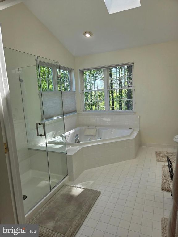 Image 43 of property listing at 1547 SAPPINGTON DR, Gambrills, MD 21054