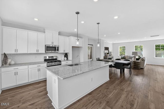 1324 W Garner Road 101, Garner, NC 27529