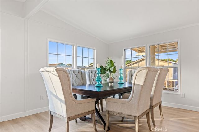 5200 Irvine Boulevard 210, Irvine, CA 92620