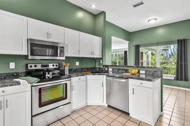 5331 OLD HICKORY LANE, Fruitland Park, FL 34731