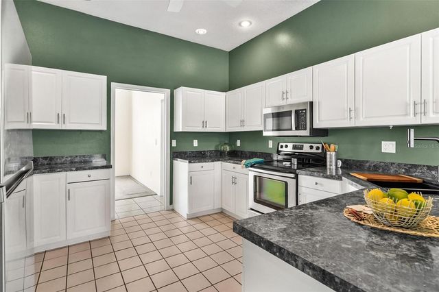 5331 OLD HICKORY LANE, Fruitland Park, FL 34731