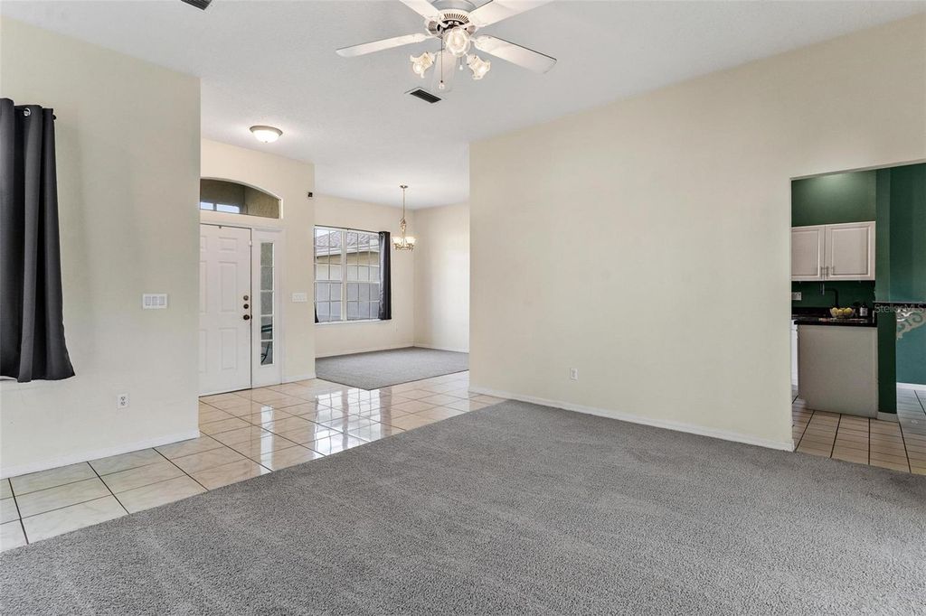 Image 11 of property listing at 5331 OLD HICKORY LANE, Fruitland Park, FL 34731