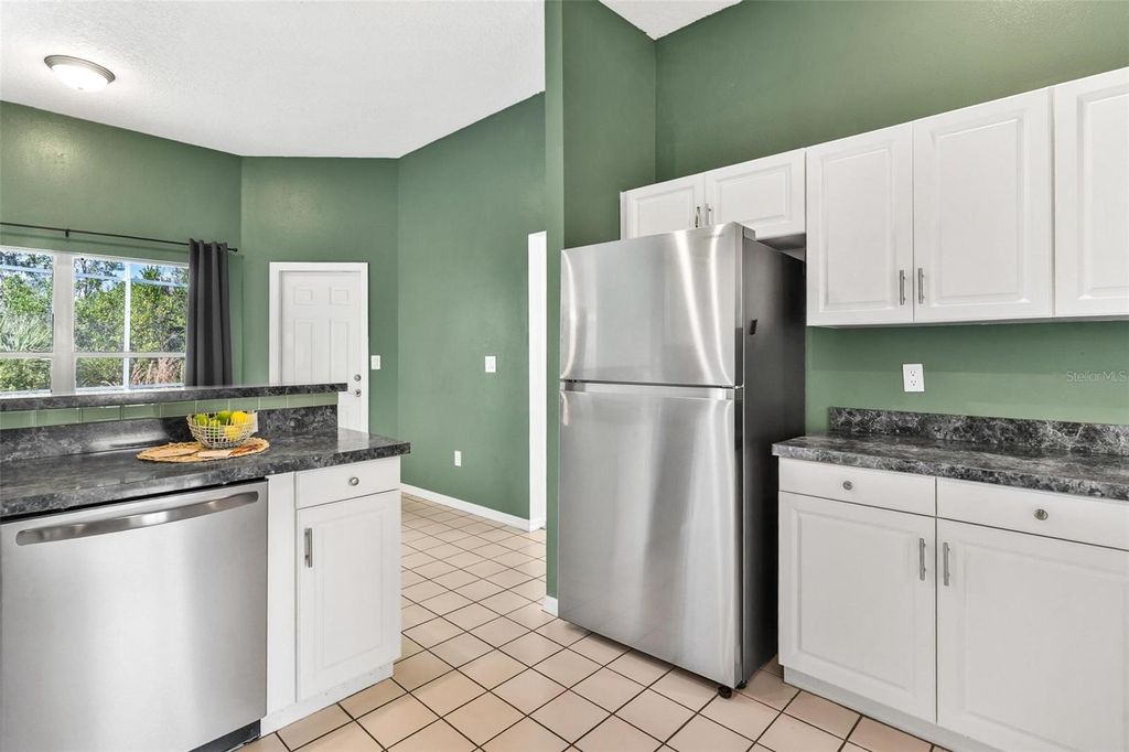 Image 17 of property listing at 5331 OLD HICKORY LANE, Fruitland Park, FL 34731