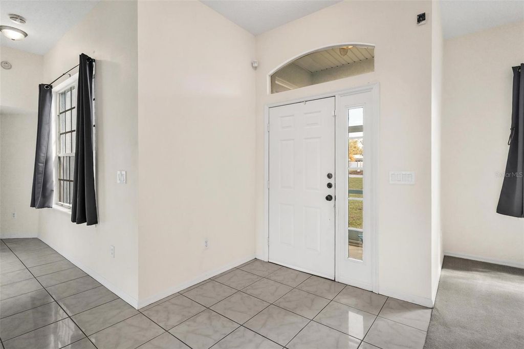 Image 7 of property listing at 5331 OLD HICKORY LANE, Fruitland Park, FL 34731