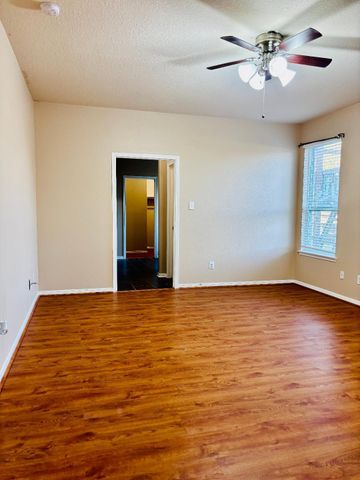 9947 Valance Way, Conroe, TX 77385