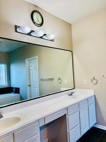 9947 Valance Way, Conroe, TX 77385