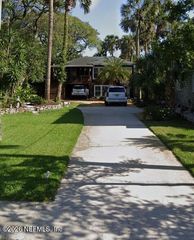 315 5TH Street, Atlantic Beach, FL 32233