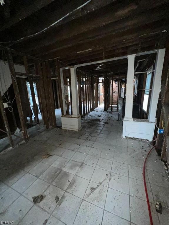 15 Southard St, Paterson City, NJ 07501 — photo 4