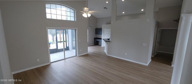 11816 COLLINS CREEK Drive, Jacksonville, FL 32258