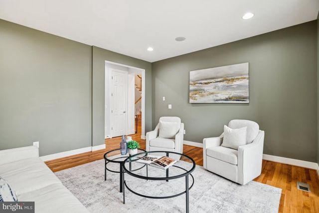 41881 REDGATE WAY, Ashburn, VA 20148