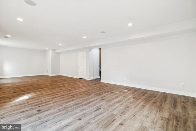 41881 REDGATE WAY, Ashburn, VA 20148