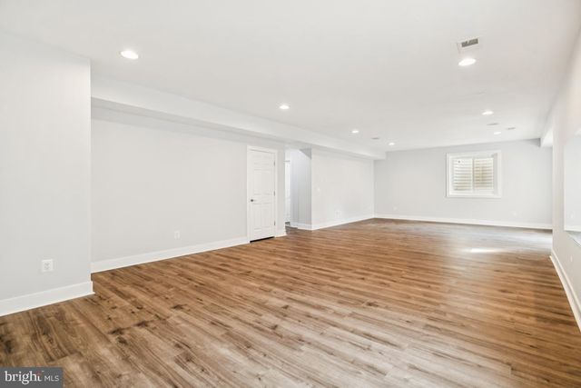 41881 REDGATE WAY, Ashburn, VA 20148