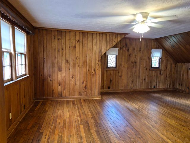 1526 Washington Blvd., Huntington, WV 25701
