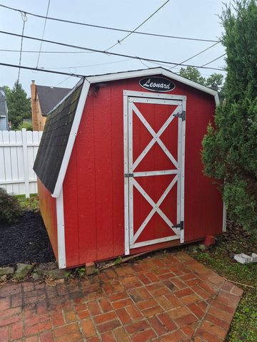 1526 Washington Blvd., Huntington, WV 25701