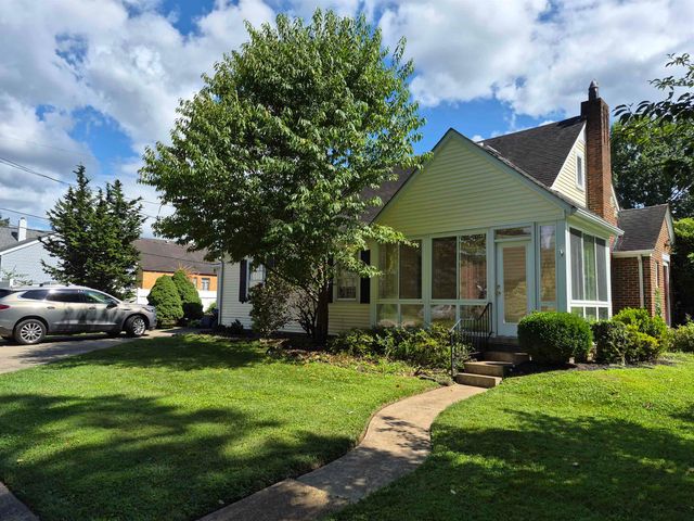 1526 Washington Blvd., Huntington, WV 25701