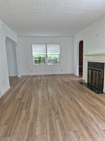 1526 Washington Blvd., Huntington, WV 25701