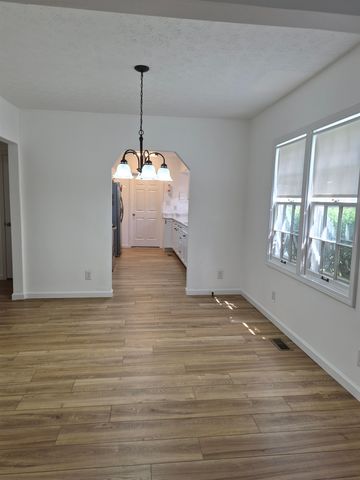 1526 Washington Blvd., Huntington, WV 25701