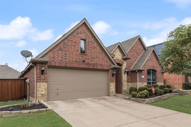 2723 Ponce De Leon, Grand Prairie, TX 75054