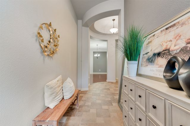 2723 Ponce De Leon, Grand Prairie, TX 75054