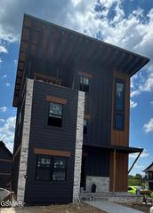 297 Rambling Creek Way, Sevierville, TN 37862