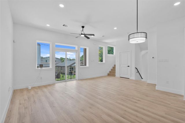 3510 Saltus Street, Houston, TX 77003