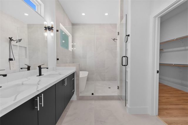 3510 Saltus Street, Houston, TX 77003